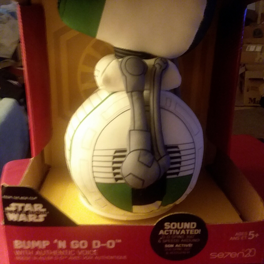 New Star Wars Bump 'N Go D-O Authentic Voice